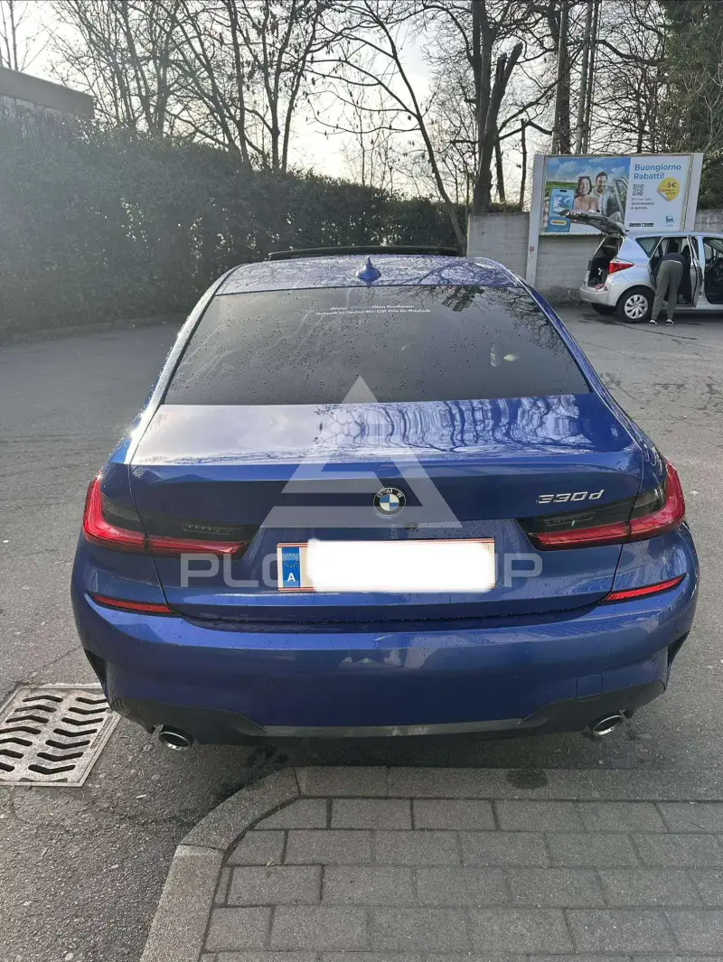 2019 BMW 330