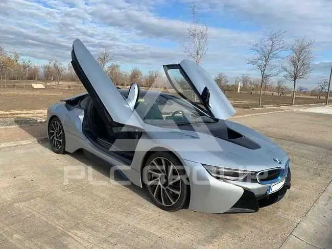 2019 BMW I8