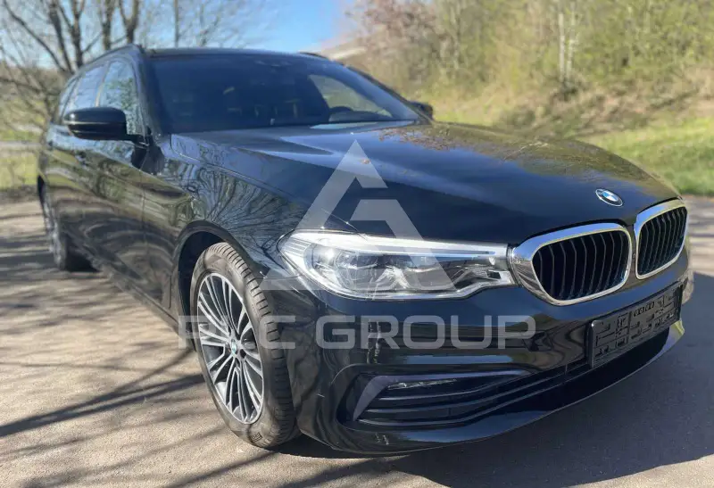 2019 BMW 520