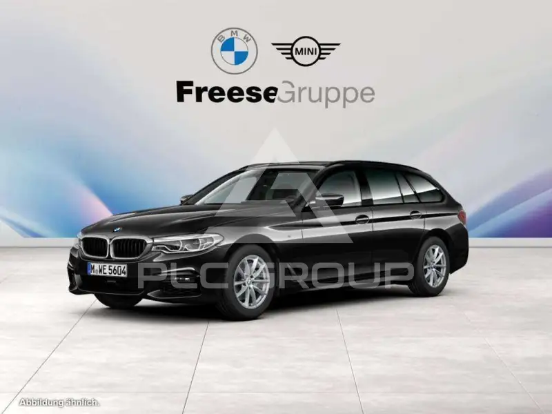 2019 BMW 520