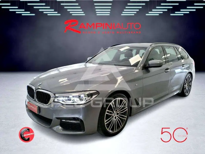 2019 BMW 520