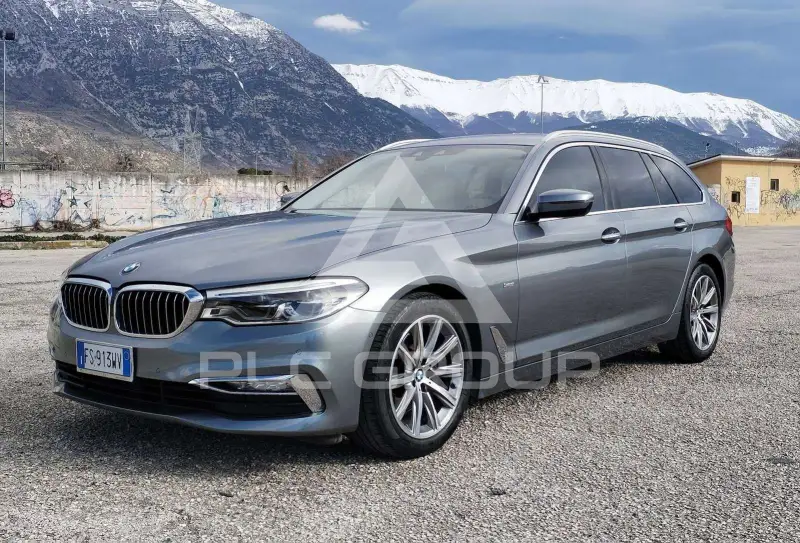 2019 BMW 520