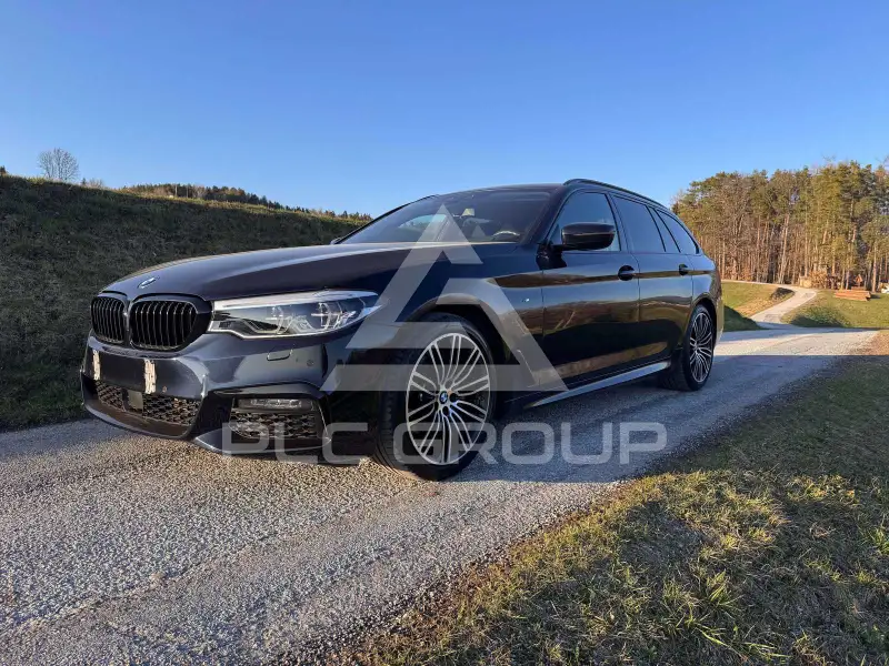 2019 BMW 520