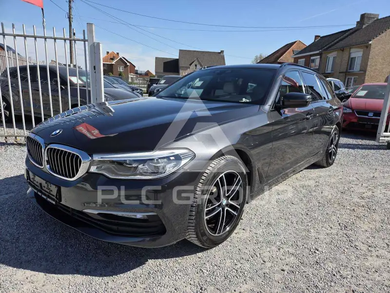 2019 BMW 520