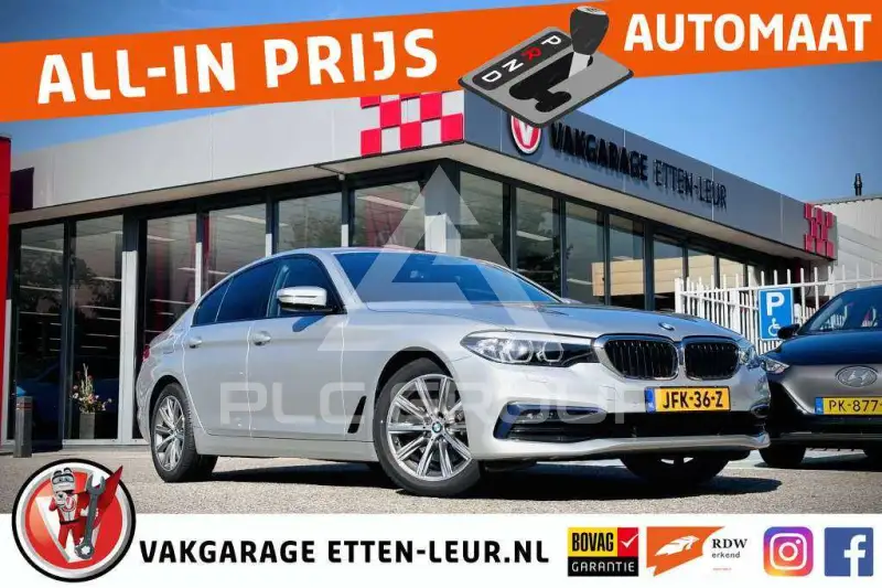 2019 BMW 520