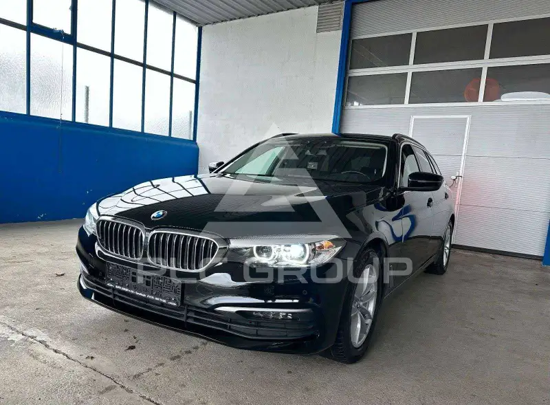 2019 BMW 520