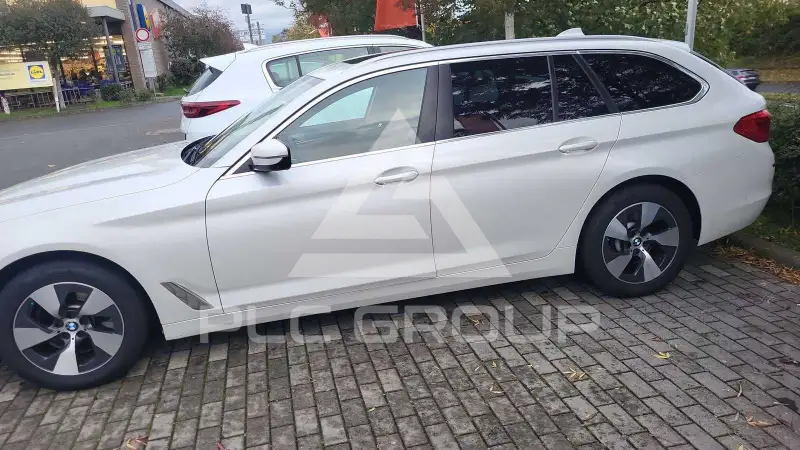 2019 BMW 520