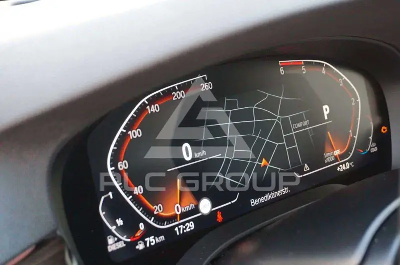 2019 BMW 520