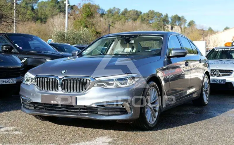 2019 BMW 520