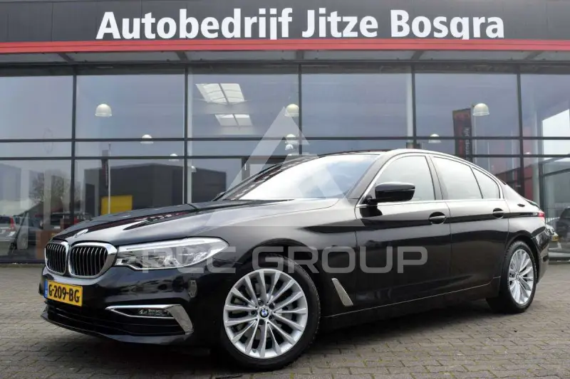 2019 BMW 520