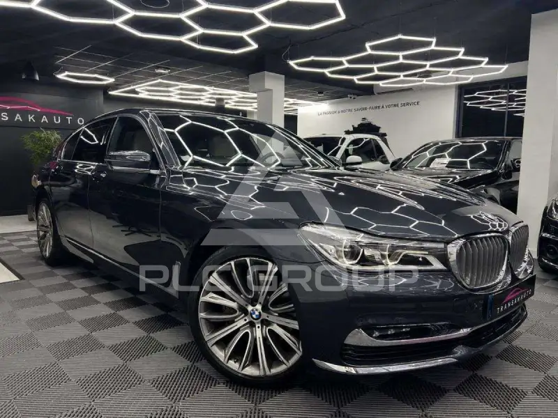 2019 BMW 730