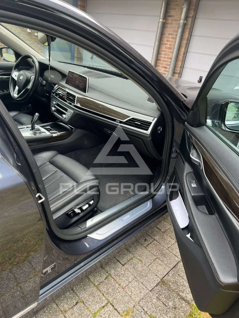 2019 BMW 730