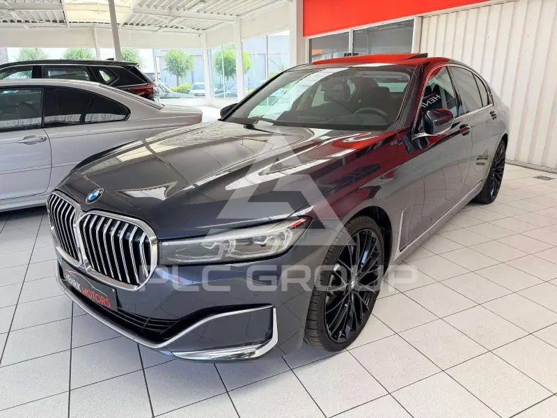 2019 BMW 730