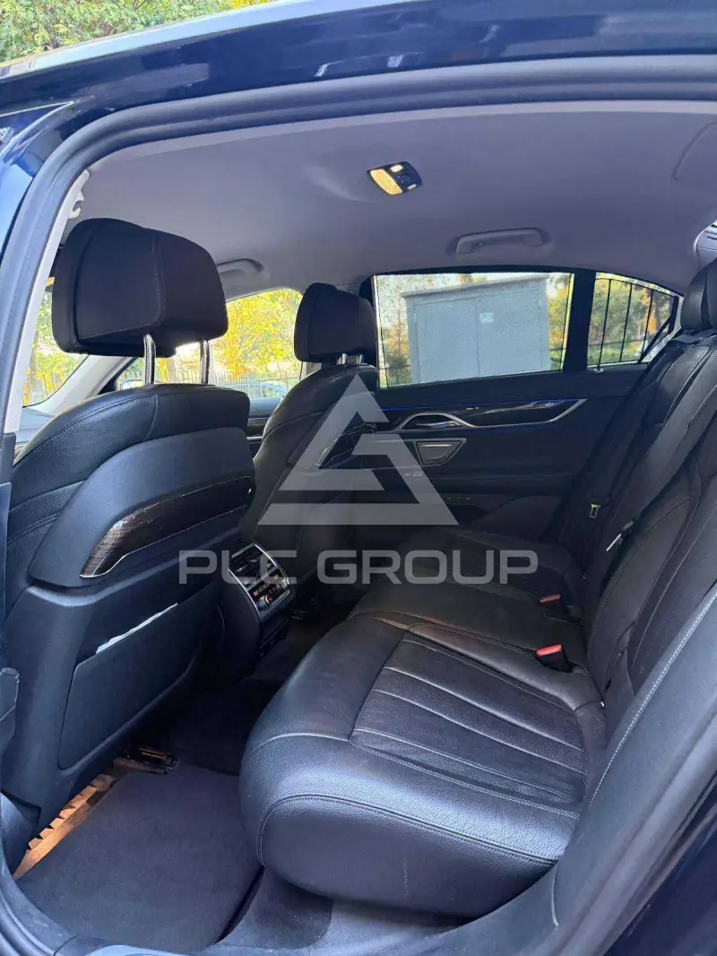 2019 BMW 730