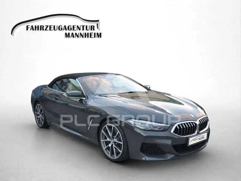 2019 BMW M8
