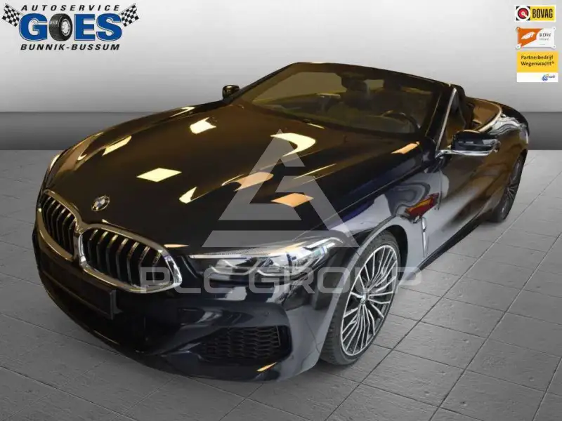 2019 BMW M8