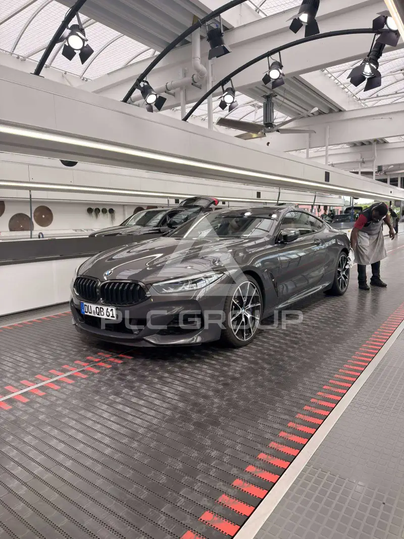 2019 BMW M8