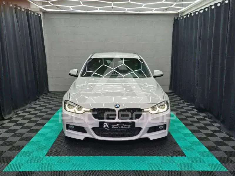 2019 BMW 318