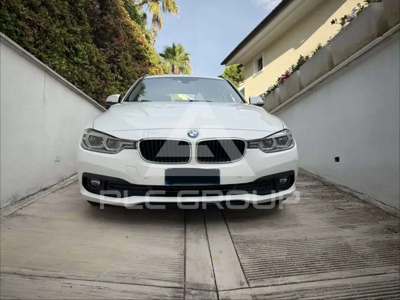 2019 BMW 318