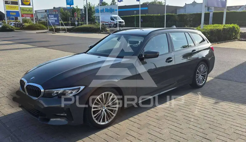 2019 BMW 318