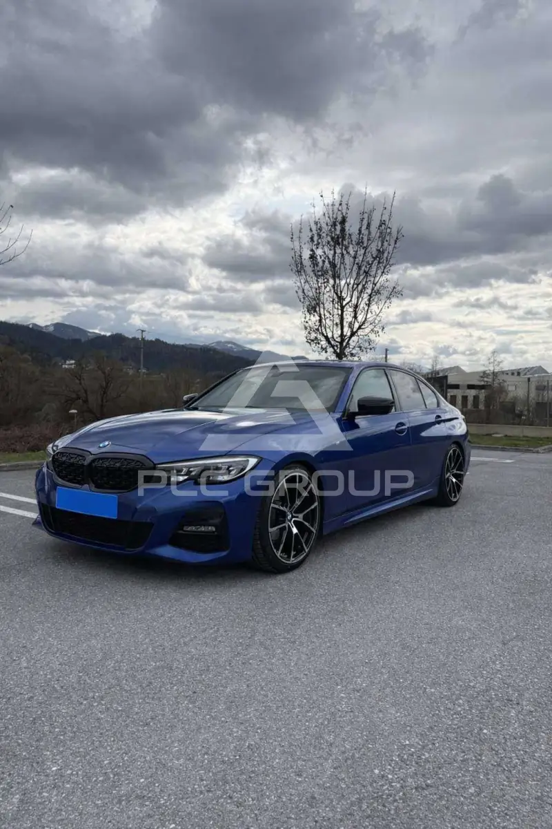2019 BMW 318