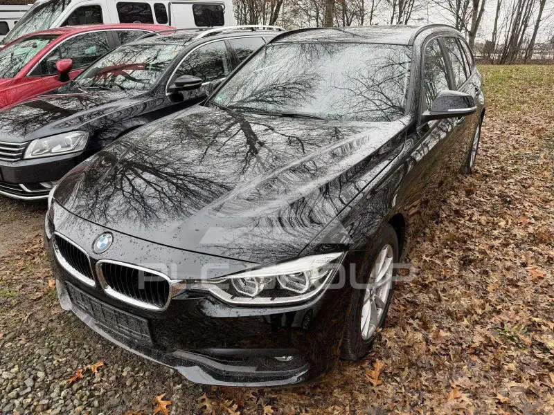 2019 BMW 318