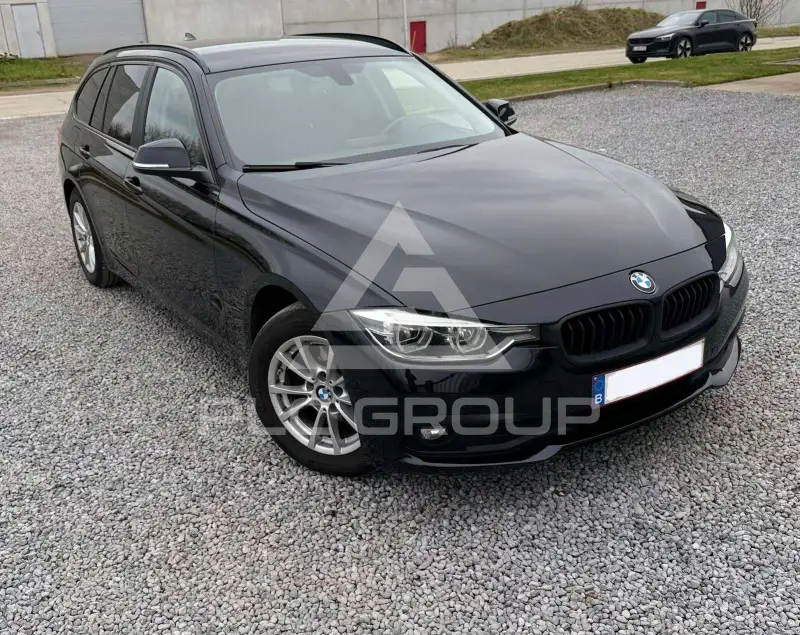 2019 BMW 318