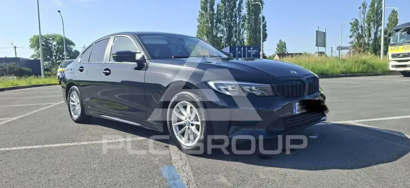 2019 BMW 318