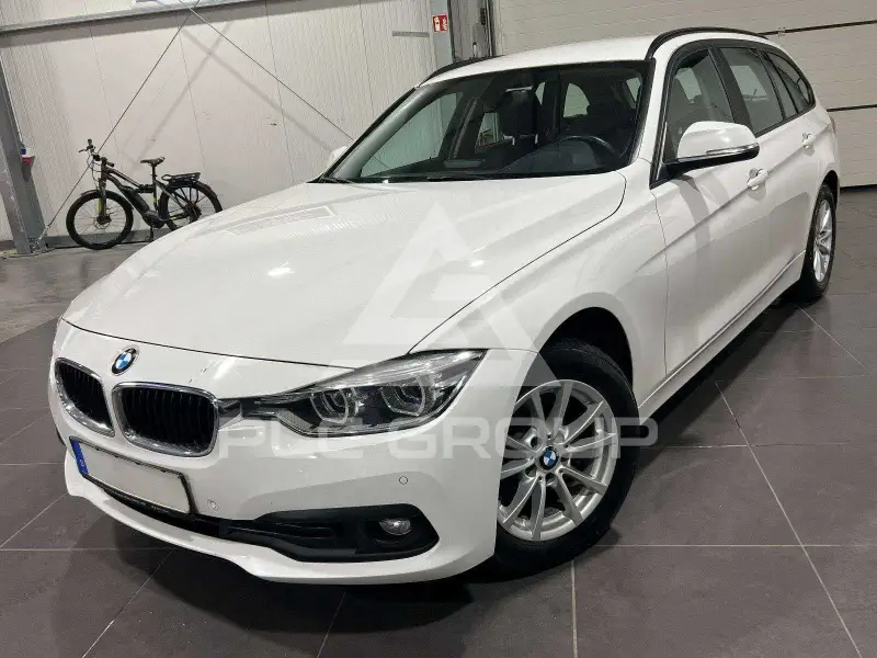 2019 BMW 318