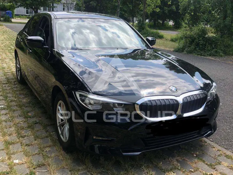 2019 BMW 318