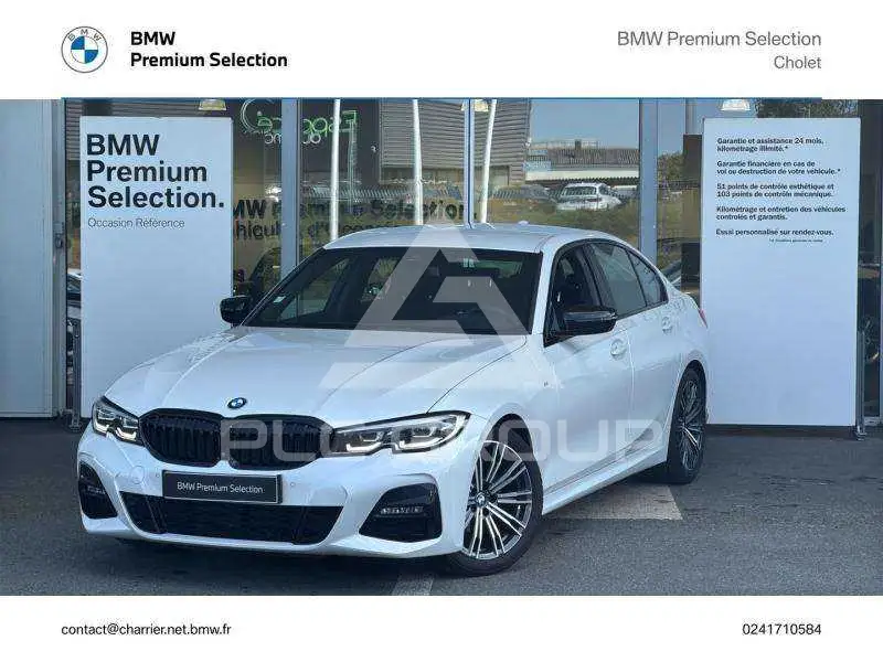 2019 BMW 318