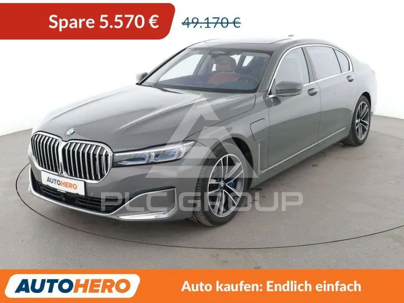 2019 BMW 745