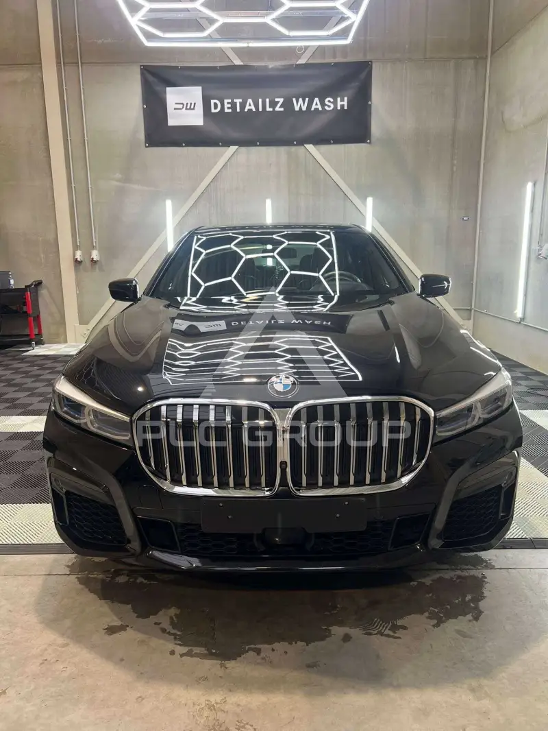 2019 BMW 745