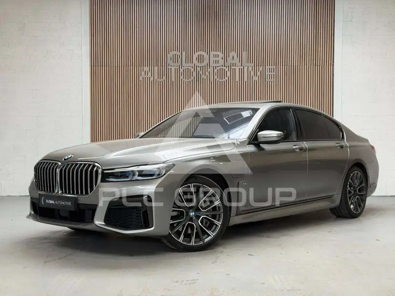 2019 BMW 745