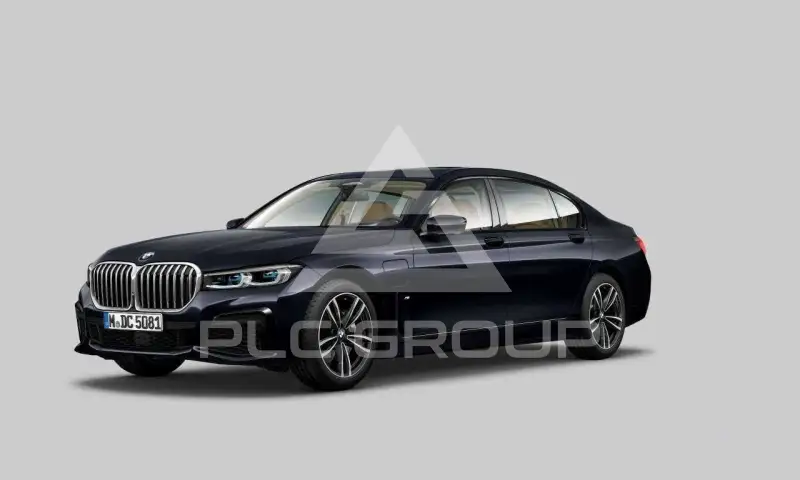 2019 BMW 745