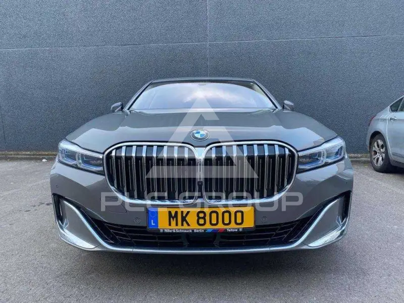 2019 BMW 745