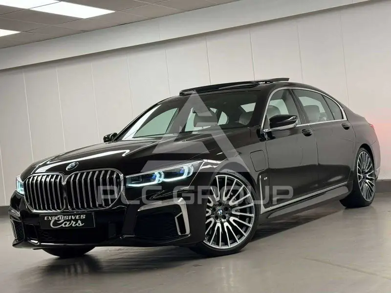2019 BMW 745