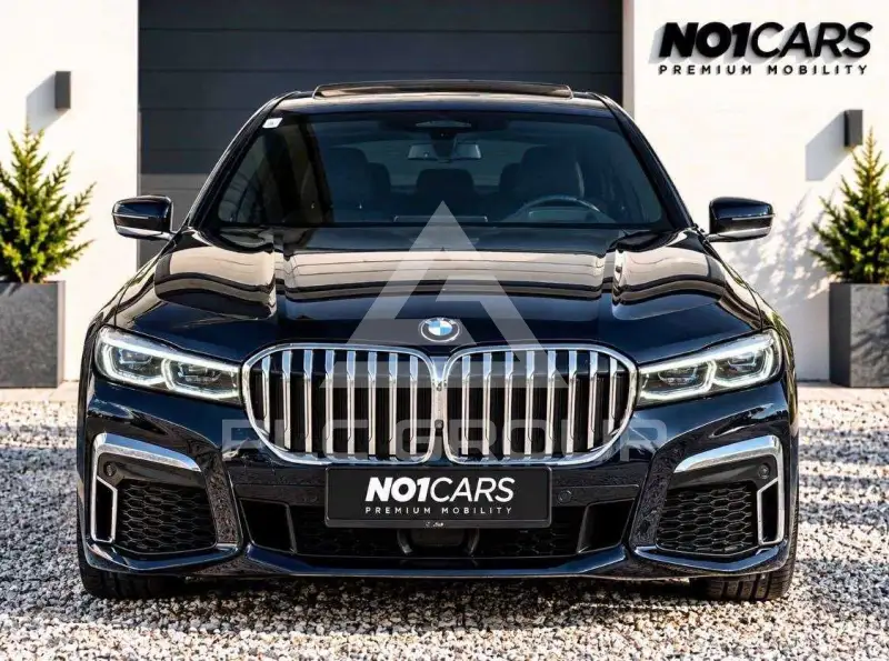 2019 BMW 745