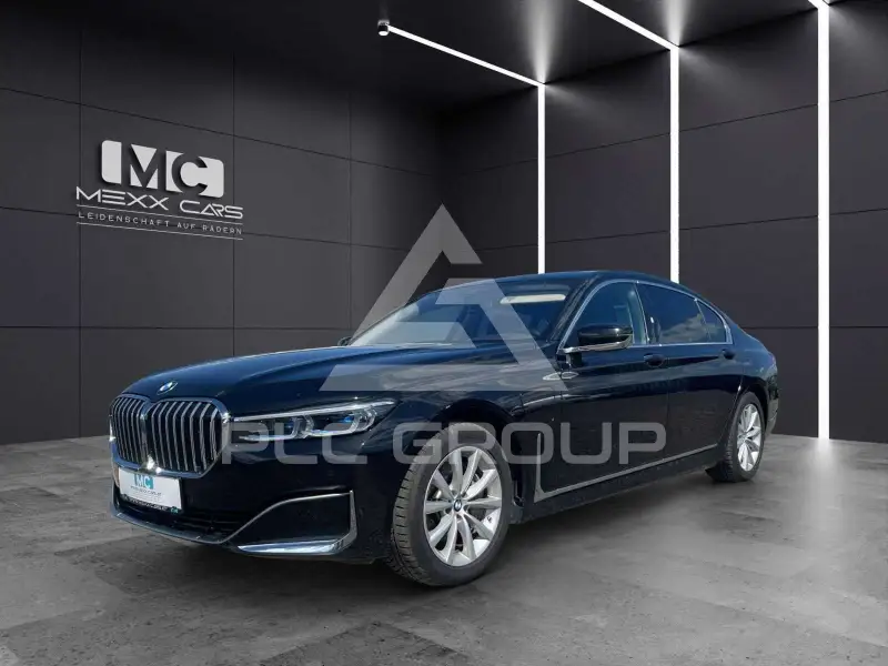 2019 BMW 745