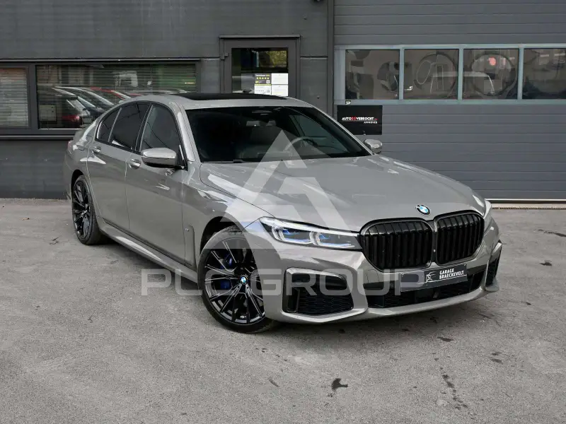 2019 BMW 745