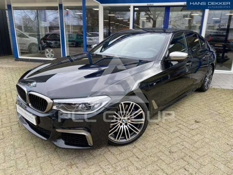 2019 BMW 550M