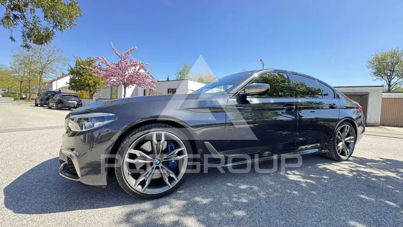 2019 BMW 550M