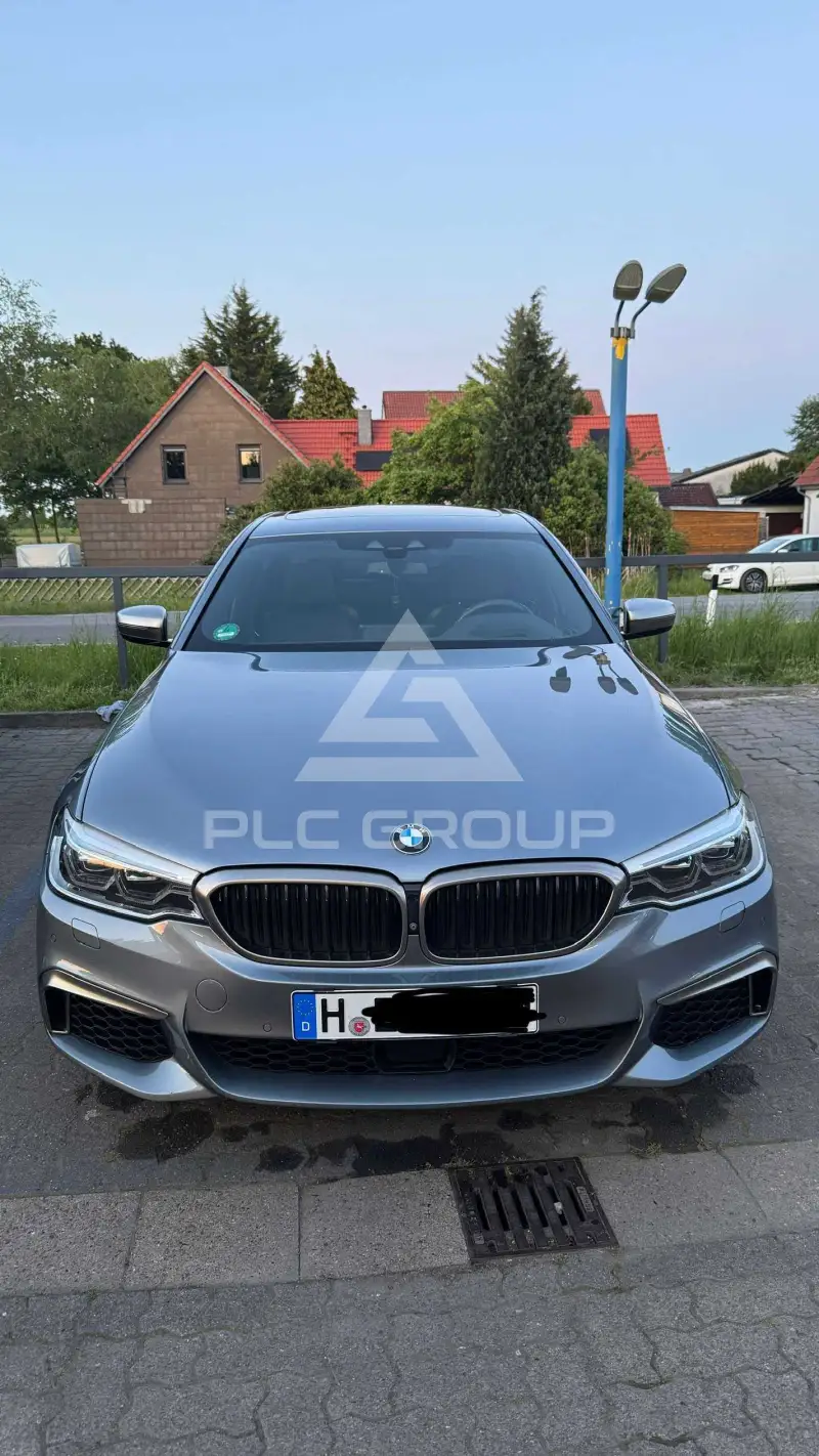 2019 BMW 550M