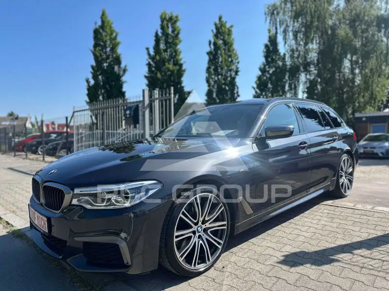 2019 BMW 550M