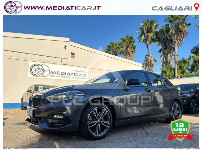 2019 BMW 120