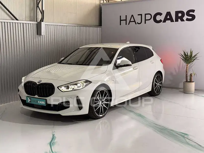 2019 BMW 120