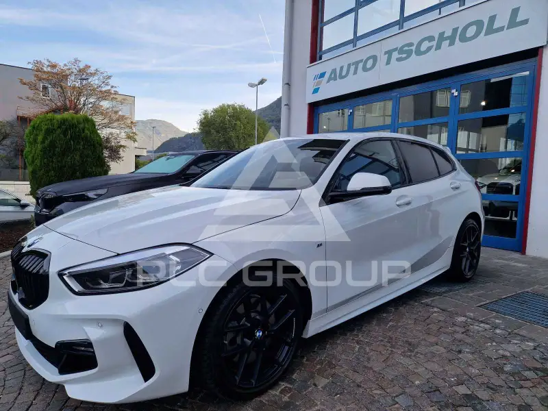 2019 BMW 120