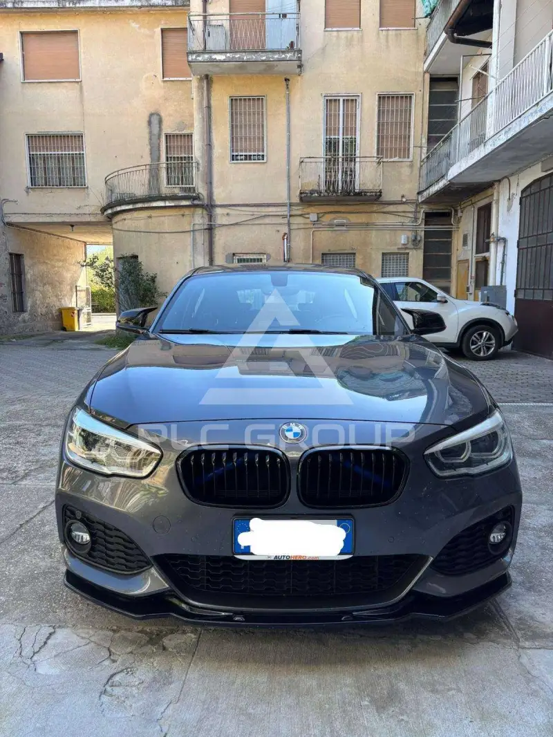 2019 BMW 120