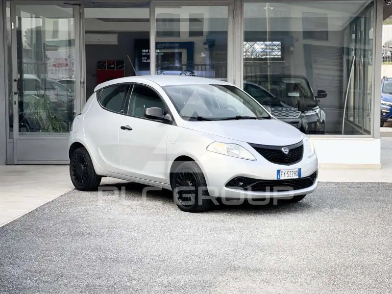 2019 Lancia YPSILON