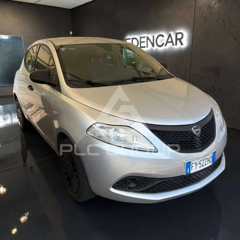 2019 Lancia YPSILON